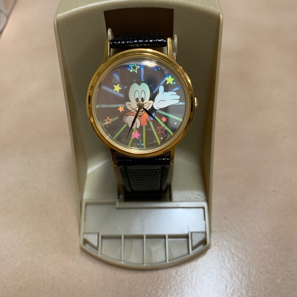 *Lorus Mickey Mouse Watch Unisex Holographic